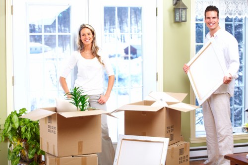 Local short-term storage solution in Childshill for homes and businesses
